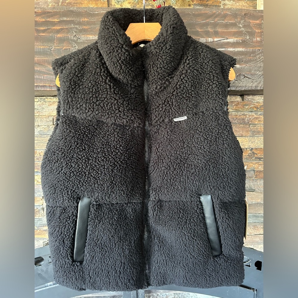 BEARPAW Cozy Black Sherpa Quilted Puffer Vest Medium
